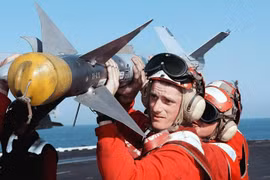 Mỹ cung cấp cho Isarel tên lửa không đối không trị giá 544 triệu USD