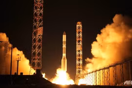 Nga phóng thành công tên lửa Proton-M