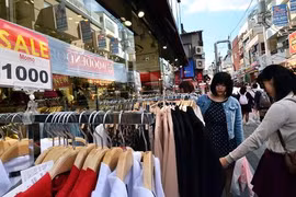 Nhật Bản sắp thoát khỏi giảm phát sau gần hai thập niên