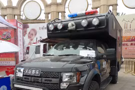 Xe chuyên dụng cho cảnh sát, trị giá 4,4 tỉ đồng