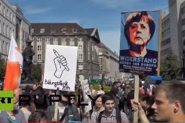 Biểu tình phản đối chính phủ ở Đức và Tây Ban Nha