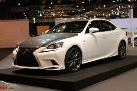 Chiêm ngưỡng phiên bản xe đặc biệt mừng Lexus 25 năm tuổi