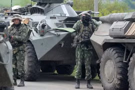 Quân đội Ukraine tấn công dồn dập phe li khai ở Donetsk