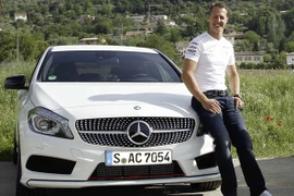 Michael Schumacher làm đại sứ thương hiệu cho Mercedes-Benz