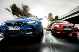 "Siêu phẩm" BMW M6 Coupe và M6 Convertible 2012 trình diễn ấn tượng