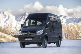 Mercedes Sprinter 4x4 mới: Khoẻ và tiện lợi hơn