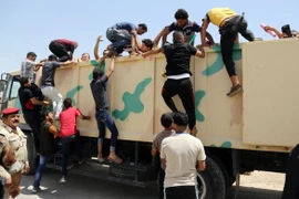 Phiến quân hồi giáo dòng Sunni tấn công nhà máy lọc dầu lớn nhất Iraq