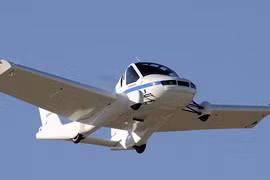 Ôtô bay sắp trở thành hiện thực vào năm 2015