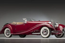 Đòi lại chiếc Mercedes-Benz cổ cực độc sau hơn nửa thế kỉ bị đánh cắp