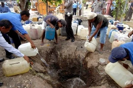 16 người chết vì ngộ độc rượu lậu ngay đầu năm mới