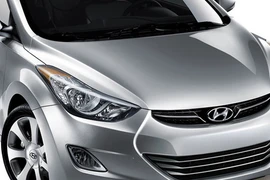 Hyundai Elantra bản couple tại triển lãm Chicago 2012