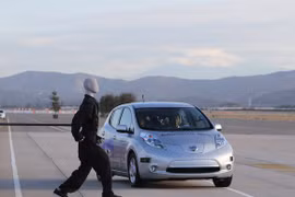 Xe tự lái có thể chạy trên đường vào năm 2018