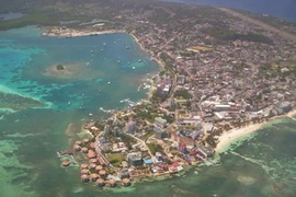 Giả nữ tu, vận chuyển 2kg cocain