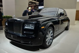 Rolls-Royce "art deco" lung linh tại Paris Motor Show