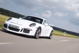 Porsche 911 GT3 RS sắp trình làng