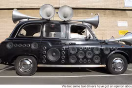 "Sound taxi" chơi nhạc tạp âm với 67 chiếc loa gắn trên mình