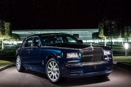 Rolls-Royce Celestial Phantom đính 446 viên kim cương