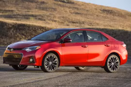 Toyota đạt doanh số hàng đầu thế giới