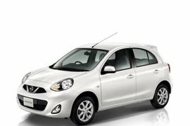 Nissan Micra với công nghệ không dùng chìa khoá mở cửa
