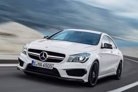 Doanh số bán hàng của Mercedes đạt mức kỉ lục trong tháng 3