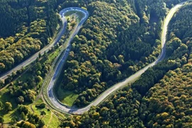 Đường đua tử thần Nurburgring sẽ có giá từ 170 triệu euro
