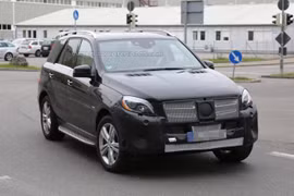 Mercedes M-Class plug-in hybrid sẽ chính thức ra mắt vào 2015
