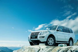 SUV cỡ lớn Mitsubishi Pajero được tân trang ở Nhật 