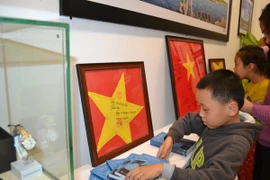 100 hình ảnh xúc động về Trường Sa