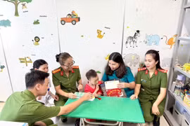 Hoạt động nghĩa tình của cán bộ, chiến sỹ Trại tạm giam số 2