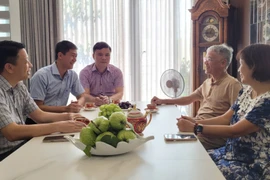 Luôn ghi nhớ công lao của các thế hệ đi trước