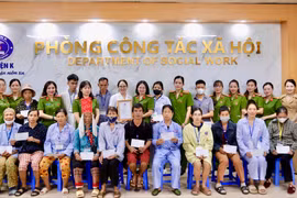 Nữ cán bộ Văn phòng Cơ quan Cảnh sát điều tra lan tỏa yêu thương tại Bệnh viện K