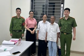 Việc làm ý nghĩa của Công an xã Phù Đổng ngay trong ngày triển khai mô hình mới