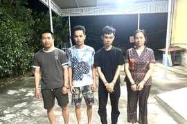 Cô gái trẻ trong ổ nhóm tổ chức sử dụng ma tuý, tàng trữ vũ khí quân dụng