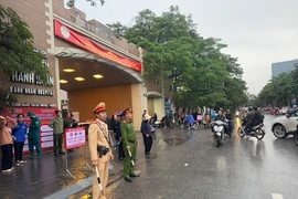 Đồng loạt triển khai mô hình “Cổng bệnh viện an toàn giao thông” tại 3 Bệnh viện trên tuyến phố Thanh Nhàn