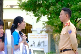 Trang bị kiến thức, kỹ năng an toàn giao thông cho hàng nghìn giáo viên, học sinh