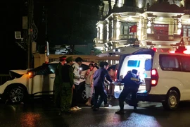 Kịp thời giúp đỡ người bị nạn trong vụ va chạm giao thông