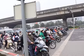 CSGT Hà Nội chủ động ứng trực, không để xảy ra ùn tắc dịp nghỉ lễ