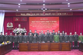 Xây dựng đội ngũ cán bộ làm công tác tham mưu CAND có bản lĩnh chính trị vững vàng, có tầm nhìn, tư duy chiến lược