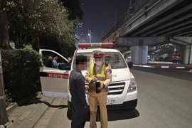 Tá hỏa tài xế xe cứu thương...vi phạm nồng độ cồn