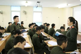 Công an Hà Nội chú trọng nâng cao hiệu quả đào tạo, bồi dưỡng cán bộ tại Công an các đơn vị, địa phương