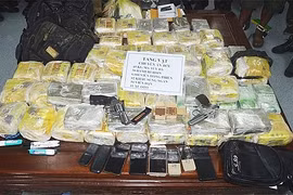 Khởi tố 73 đối tượng trong đường dây mua bán, vận chuyển hơn 27 bánh heroin