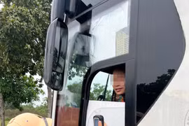 Tá hỏa nhiều tài xế xe khách chở công nhân vi phạm nồng độ cồn