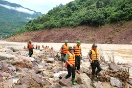 Công an nhân dân vì Đảng, vì dân