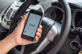 Hà Nội yêu cầu kiểm tra thuế các đối tác của Grabtaxi