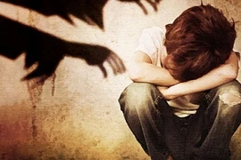 Nhật Bản bắt giữ 6 kẻ khiêu dâm trẻ em