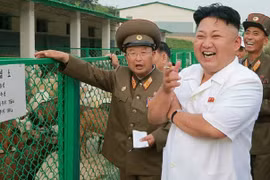 Lãnh đạo Triều Tiên Kim Jong-Un bỏ thuốc lá để làm gương?