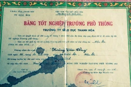 Dùng bằng của anh vợ để “tranh cử” chức chủ tịch xã