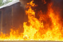 Trung Quốc: Nổ xưởng pha chế hóa chất, 5 người chết