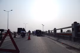 Tai nạn giao thông trên cầu Thanh Trì, 1 người tử vong