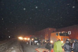 Tai nạn gây ùn tắc 1 km, 1 người tử vong